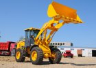 Фронтальный погрузчик LW300F